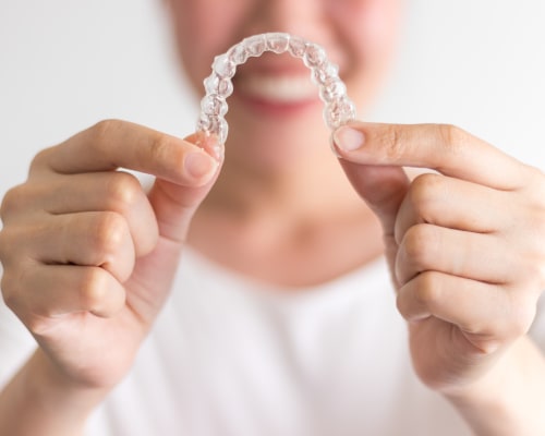 Pick Up Your Aligner | Clinique Dentaire Gatineau | Gatineau Dentist